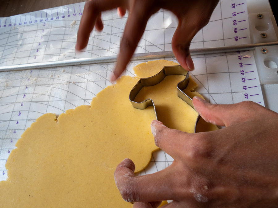 découpe des formes de biscuits