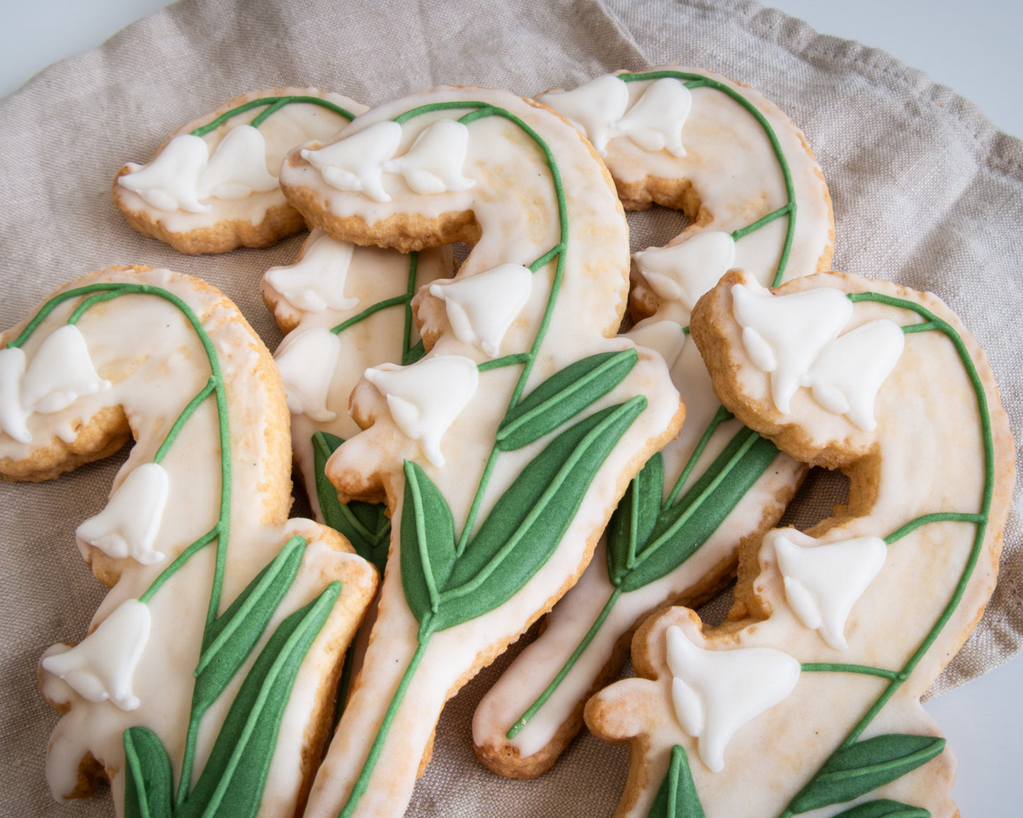 Cornet avec 1 biscuit | Le brin de muguet